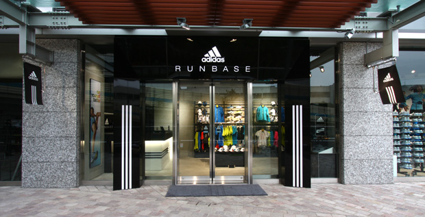 run base adidas