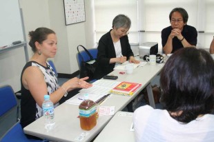 Amber-and-teachers-from-Hiroshima