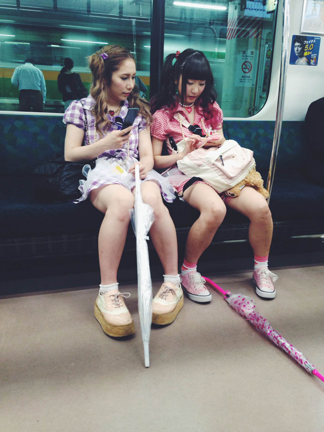 Girls-with- digital-devices