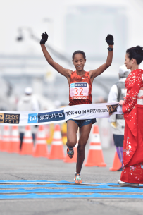 Birhane-Dibaba-tokyo-marathon