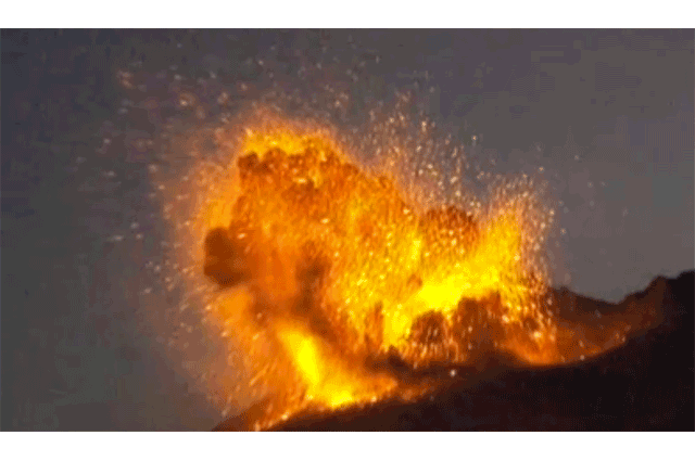 Sakurajima-erupts-2016