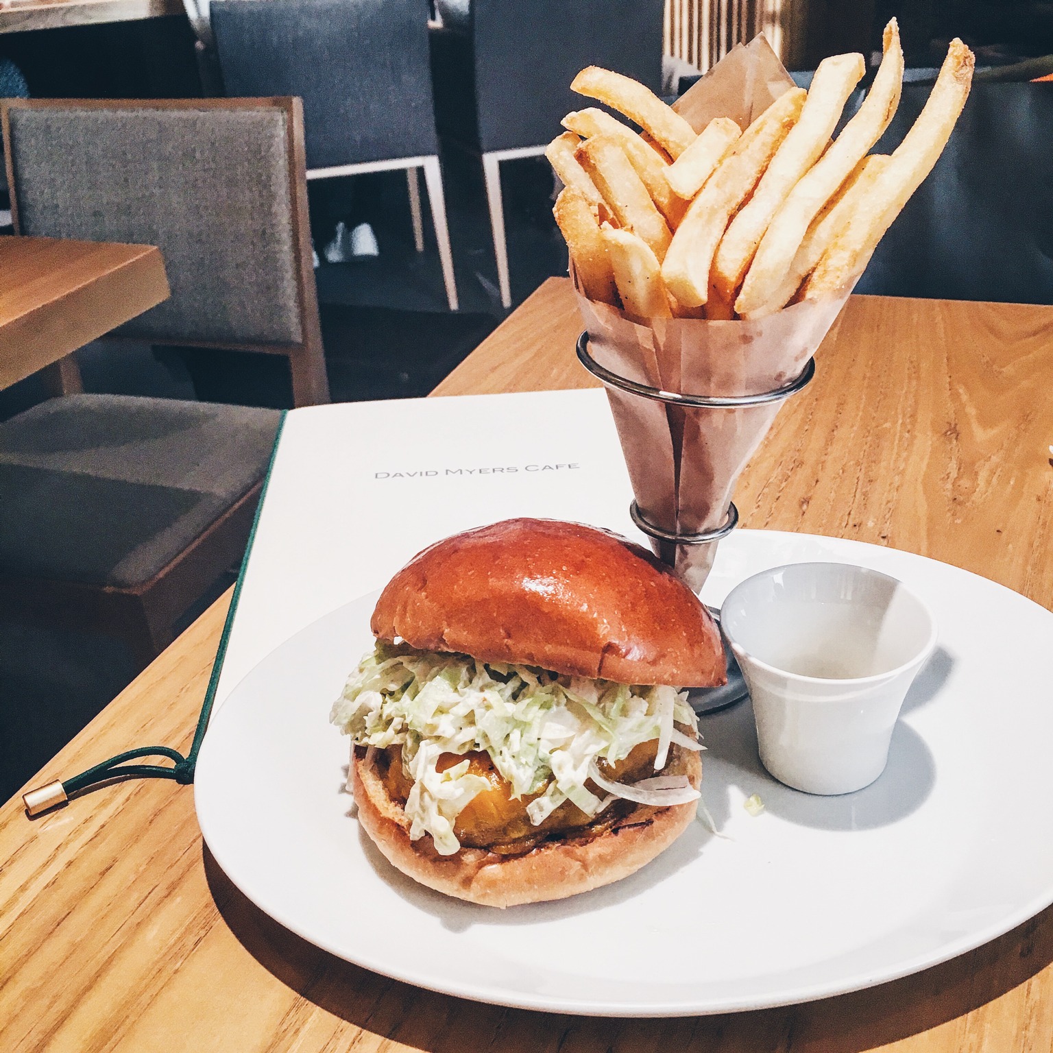 Famous David Burger David Myers Cafe, Ginza, Tokyo Review by Mandy