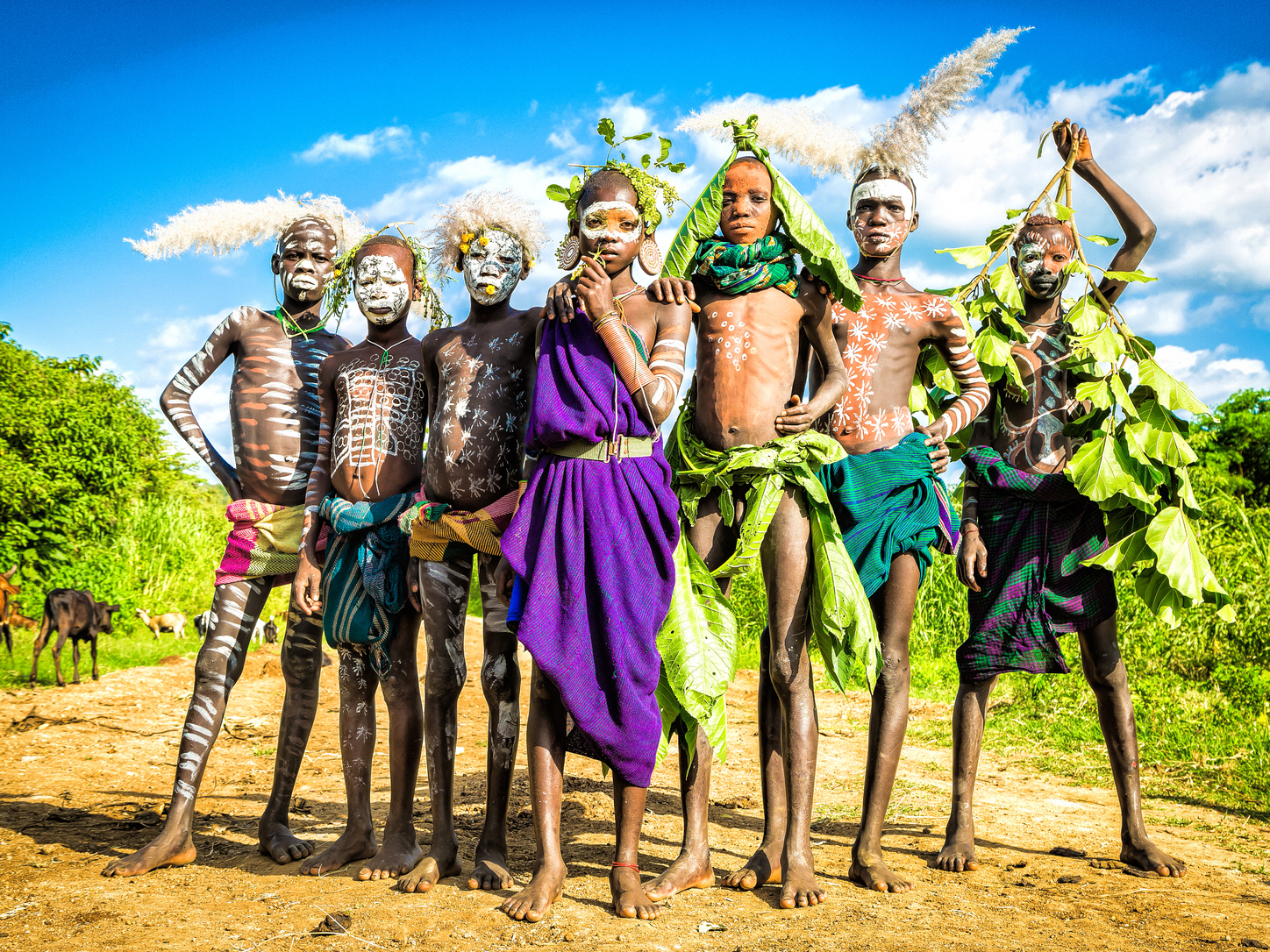 非洲部落彩妆女性人像-欧莱凯设计网