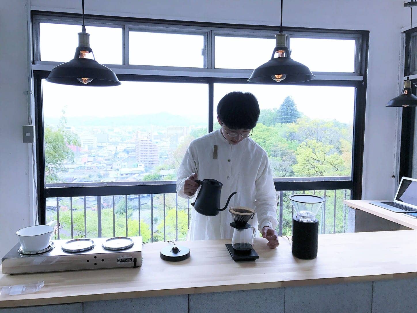 japanese teenage prodigy making coffee