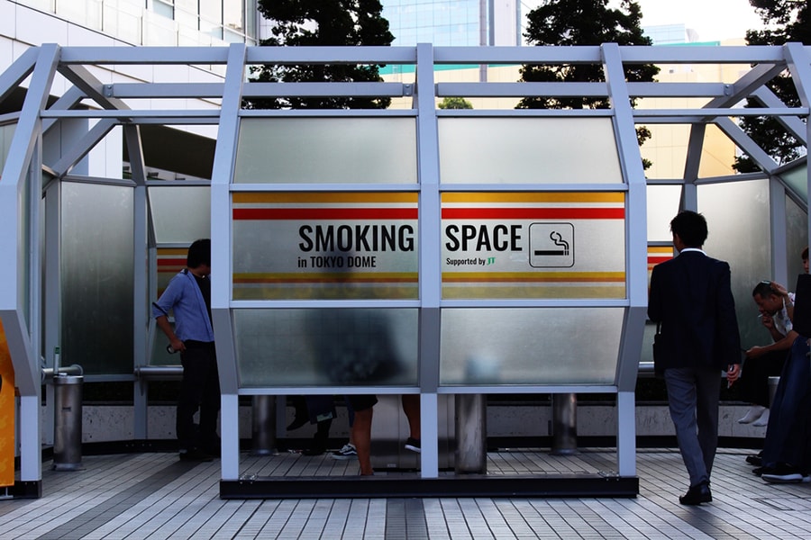 smoking space tokyo