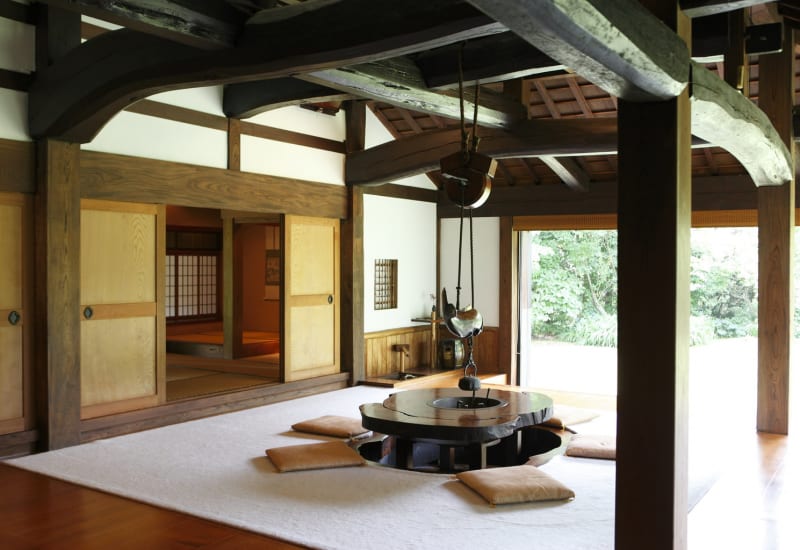 Spend a Night in a Modern Japanese Castle at Katsuragi Kitanomaru