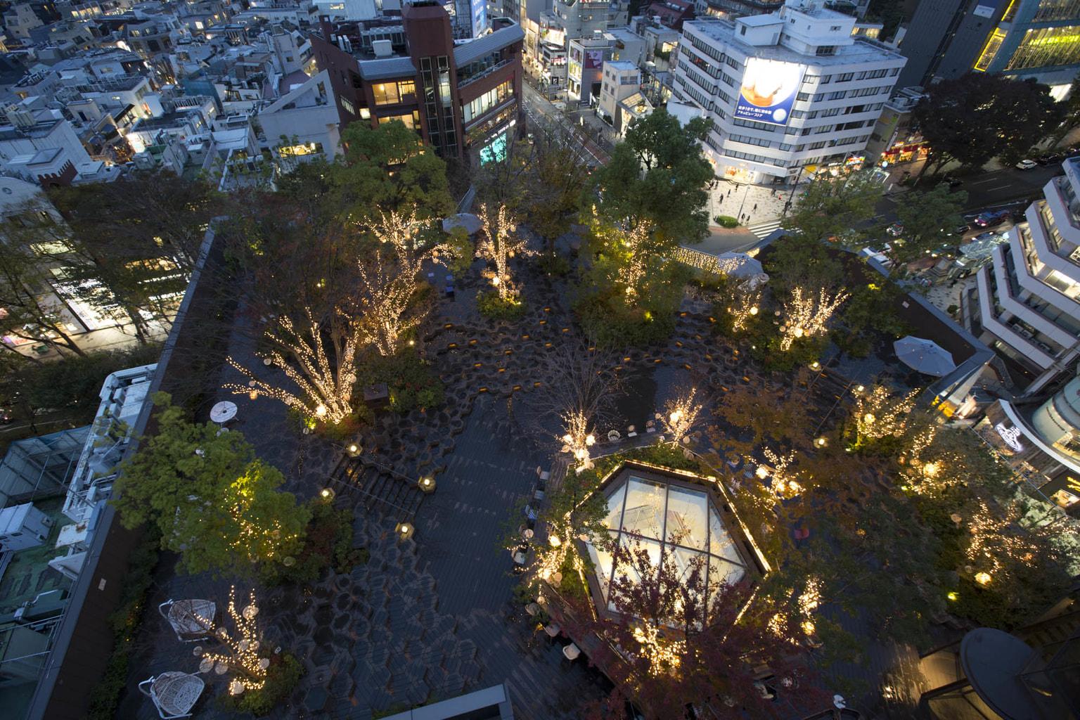 Omotesando Rooftop Beer Garden Food Nightlife Tokyu Plaza Tokyo Weekender