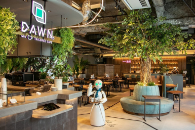 robot cafe tokyo