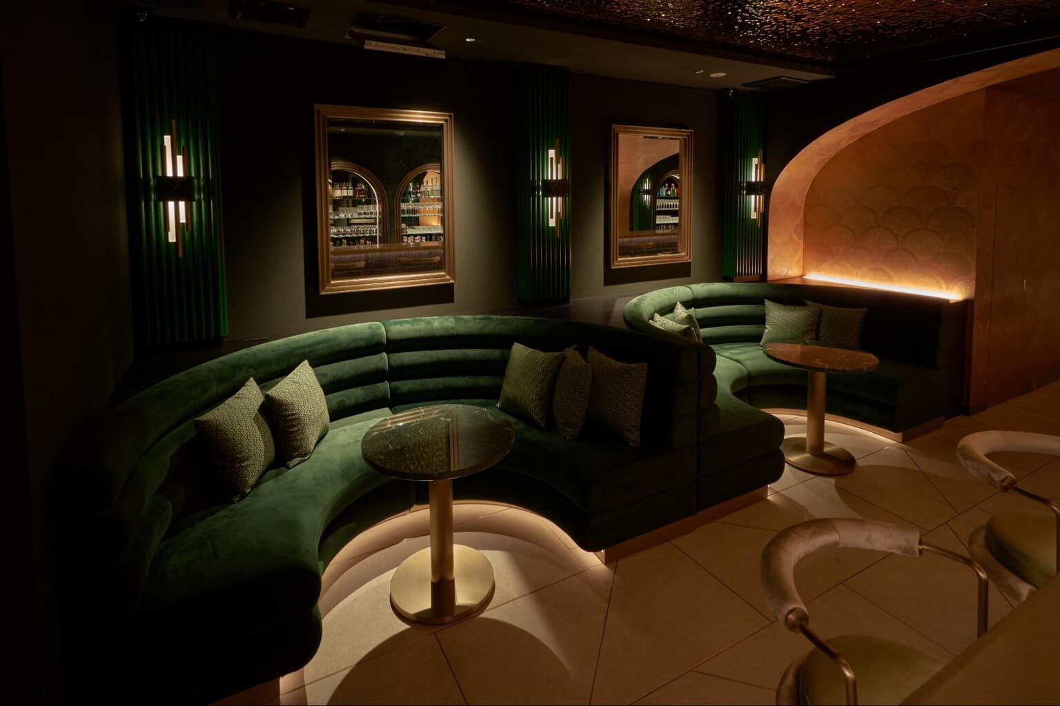 Find Glamorous Cocktails at Satin, a Splendid Art Deco Bar in