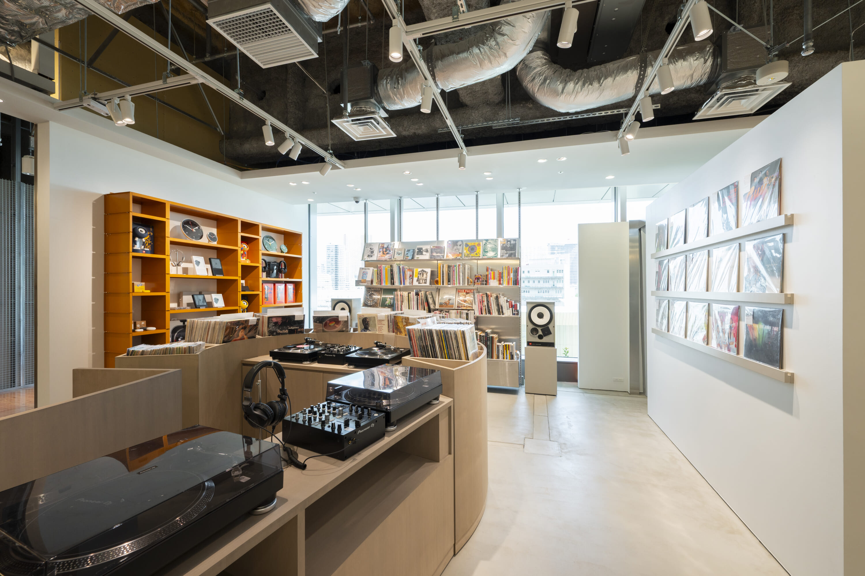 BEAMS Takanawa Gateway