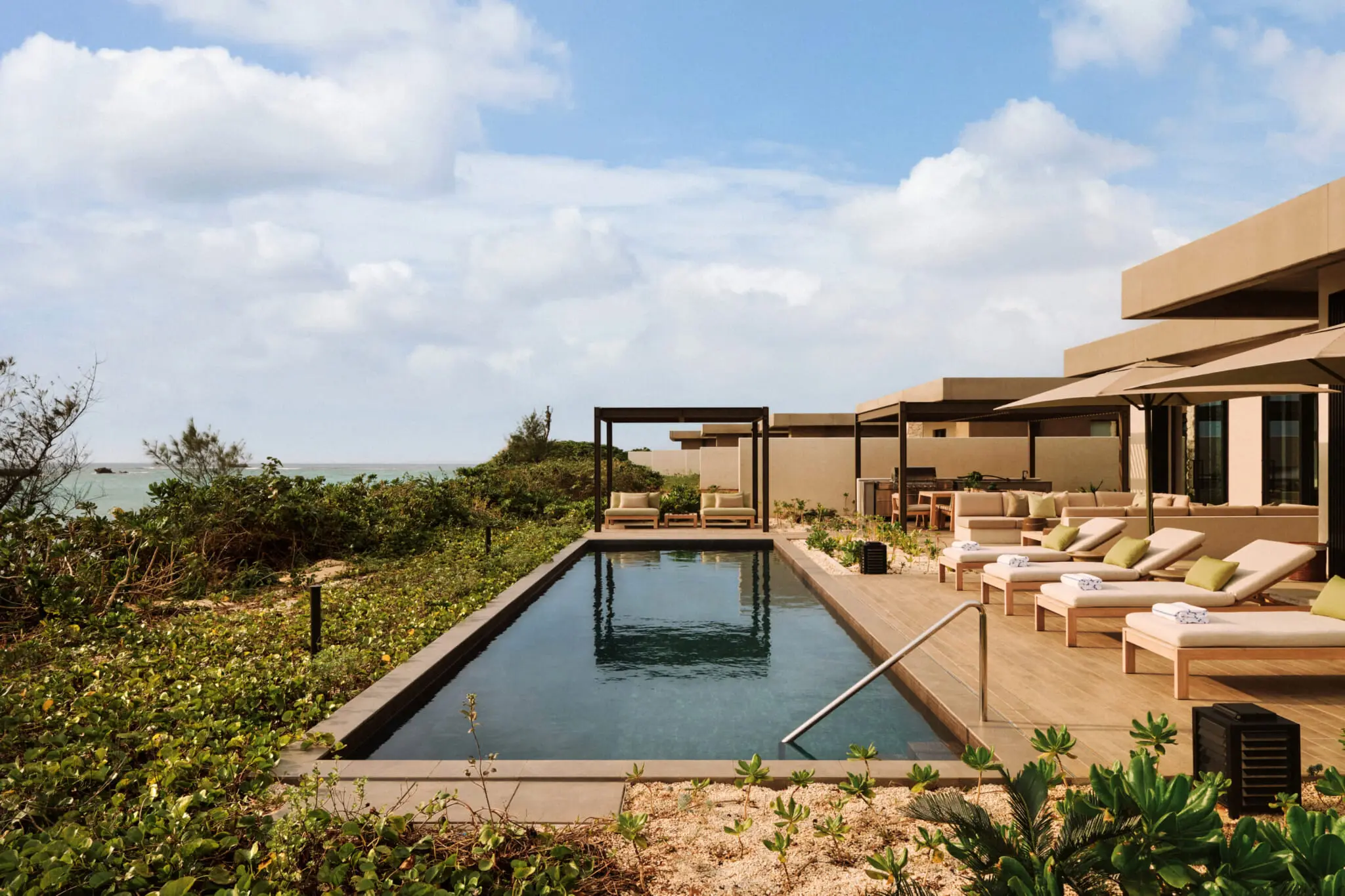 Rosewood Miyakojima: A Premier Oceanfront Resort in Okinawa