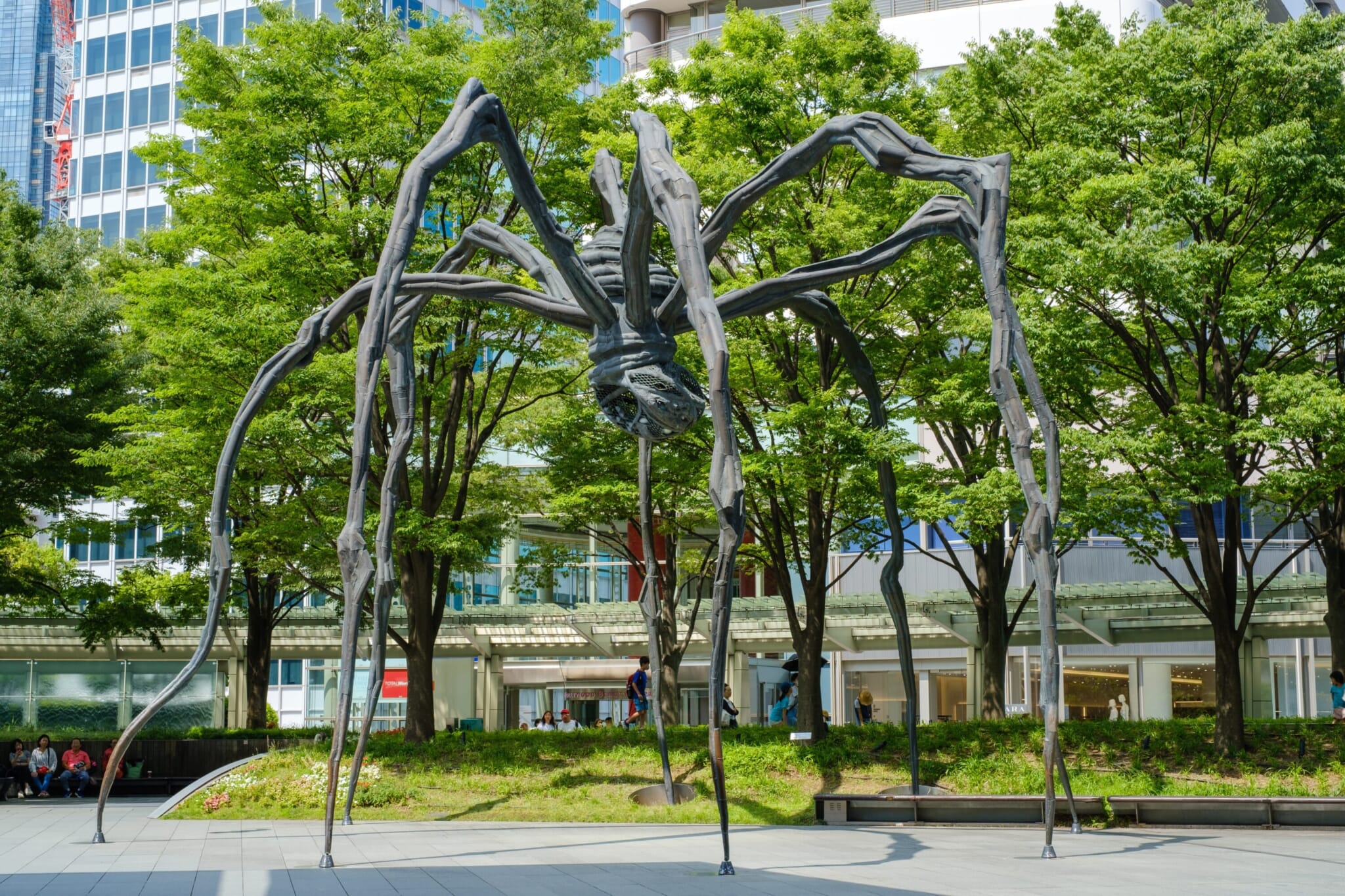 tokyo public art and sculptures