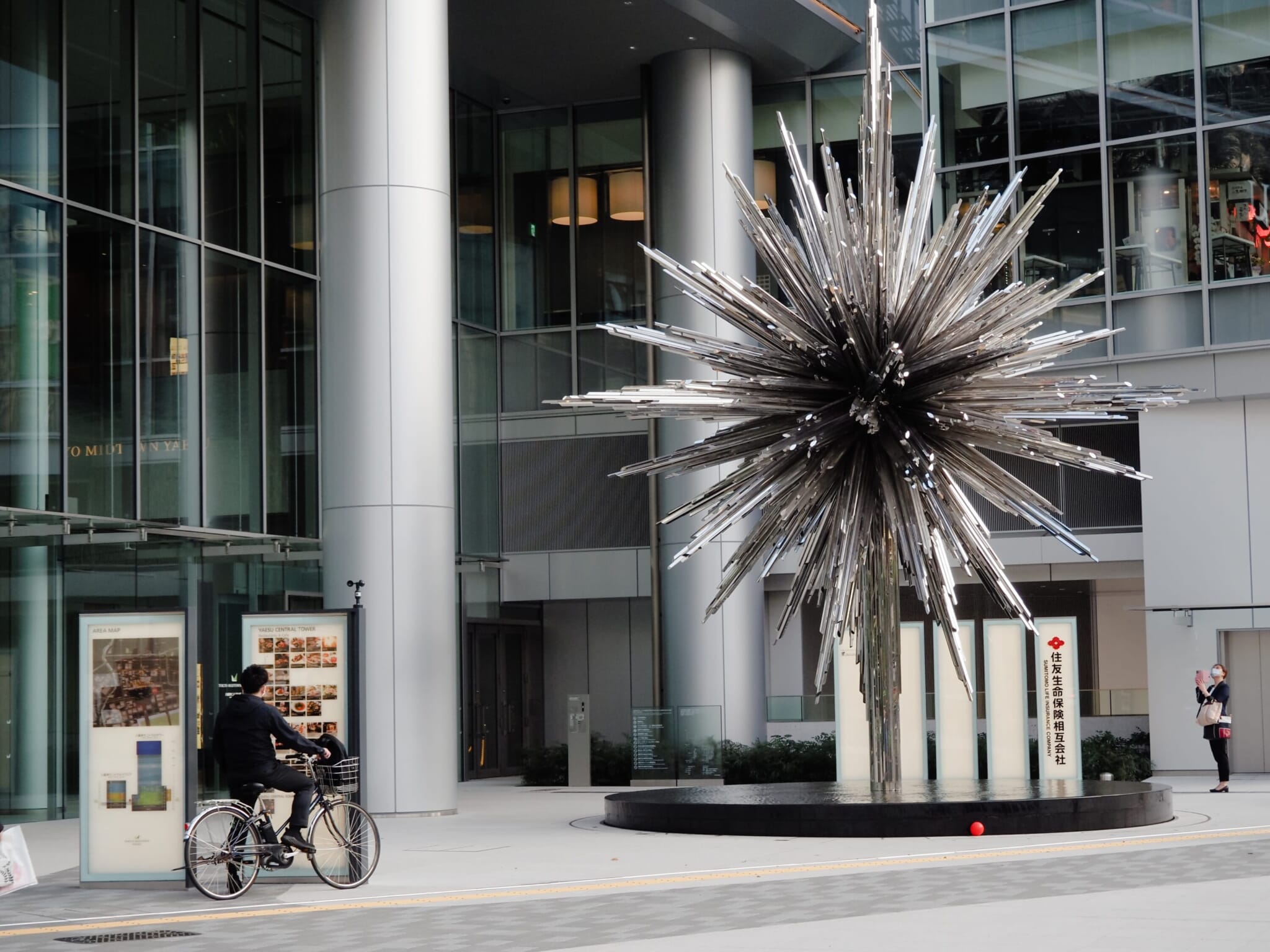 tokyo public art and sculptures