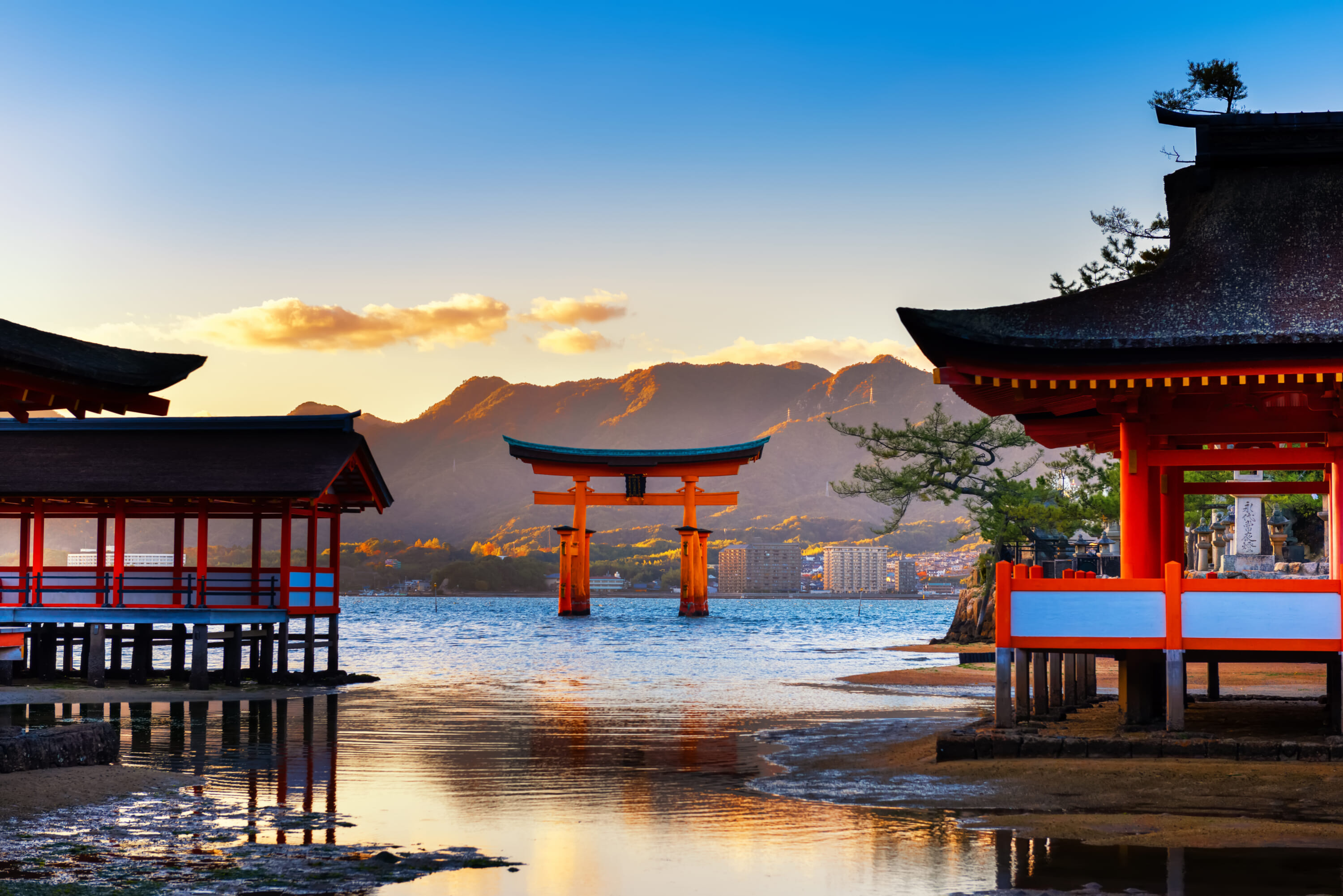 Itsukushima-Shrine