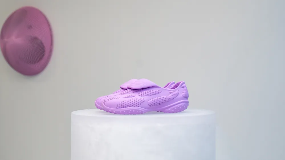 justin bieber skylrk tokyo pop up earth bender