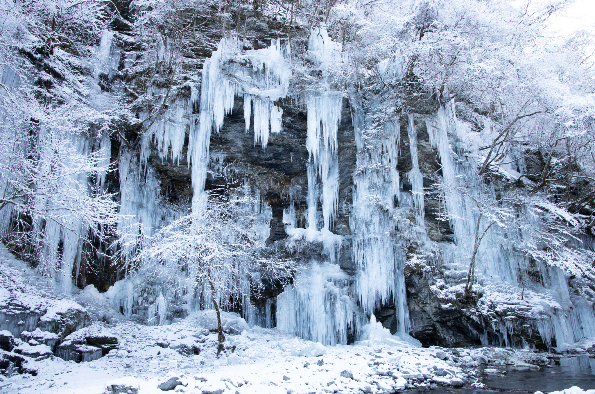 misotsuchi icicles japan winter january