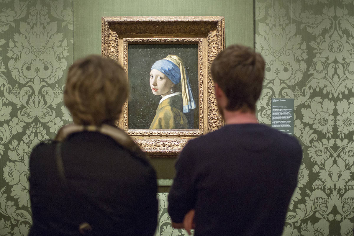 girl with a pearl earring returns to osaka