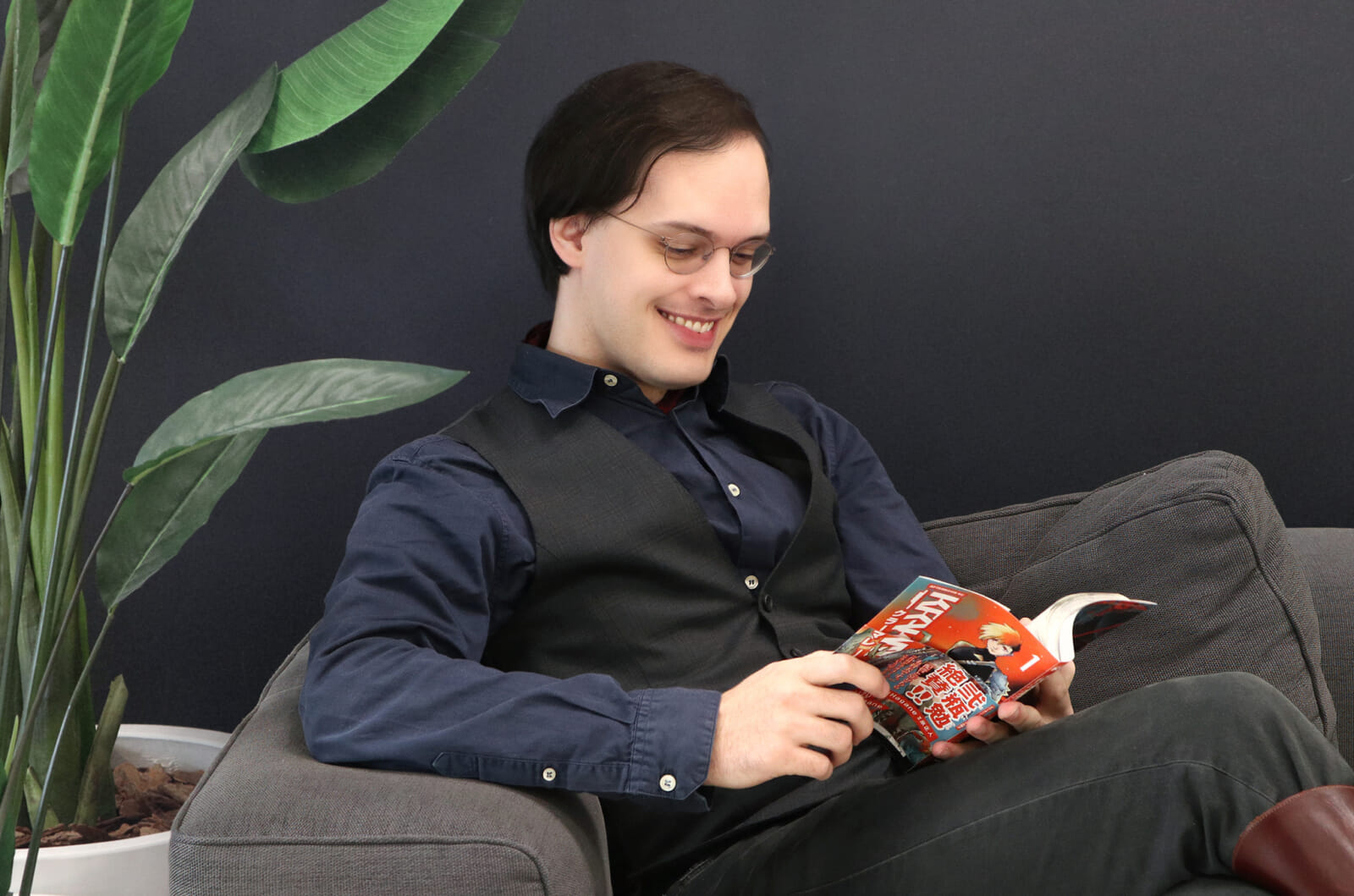 French manga editor Jules Kollisch reviewing the sci-fi manga Kraken Mare.