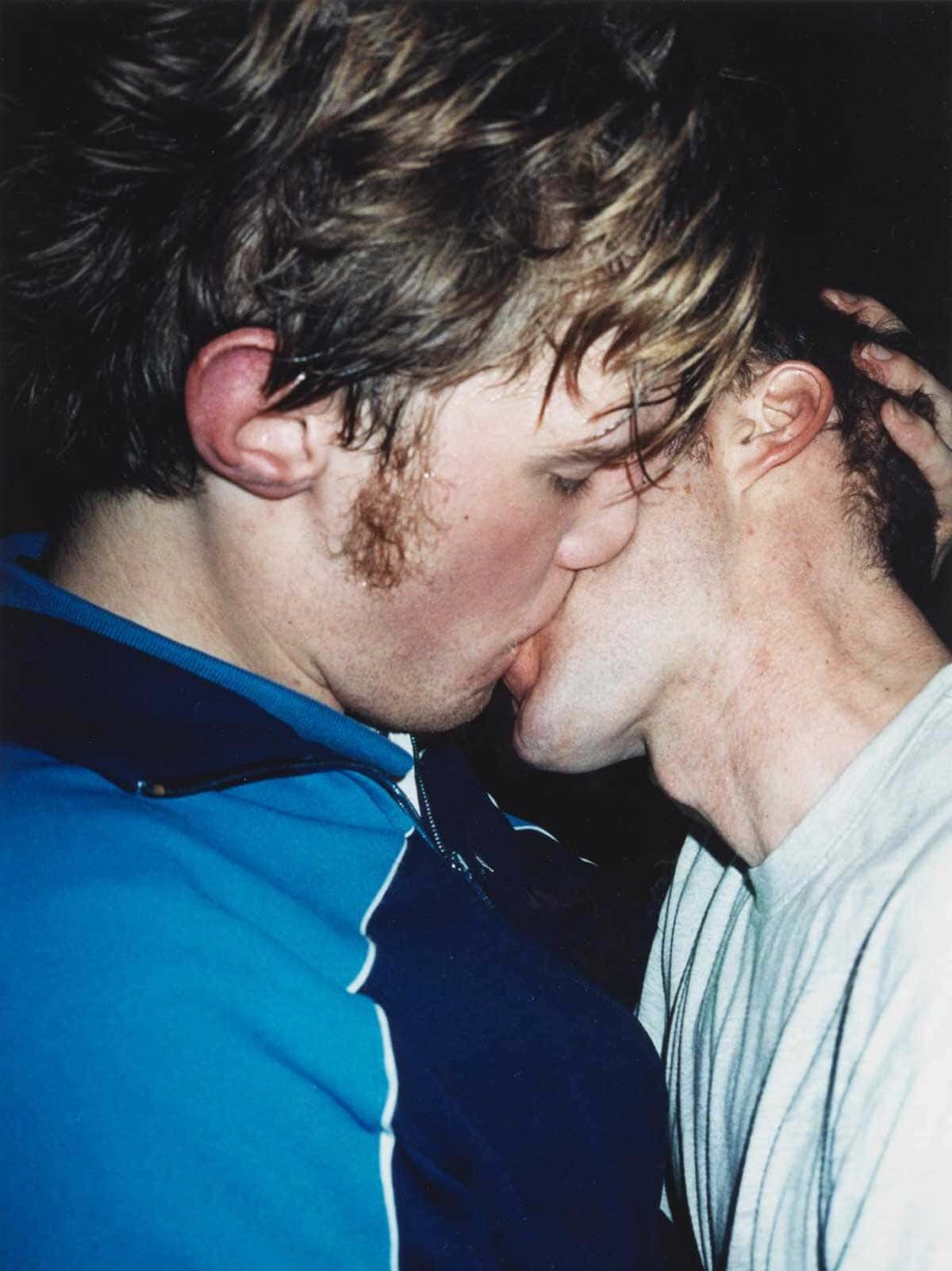 yba & beyond tokyo exhibition 90s uk art damien hirst