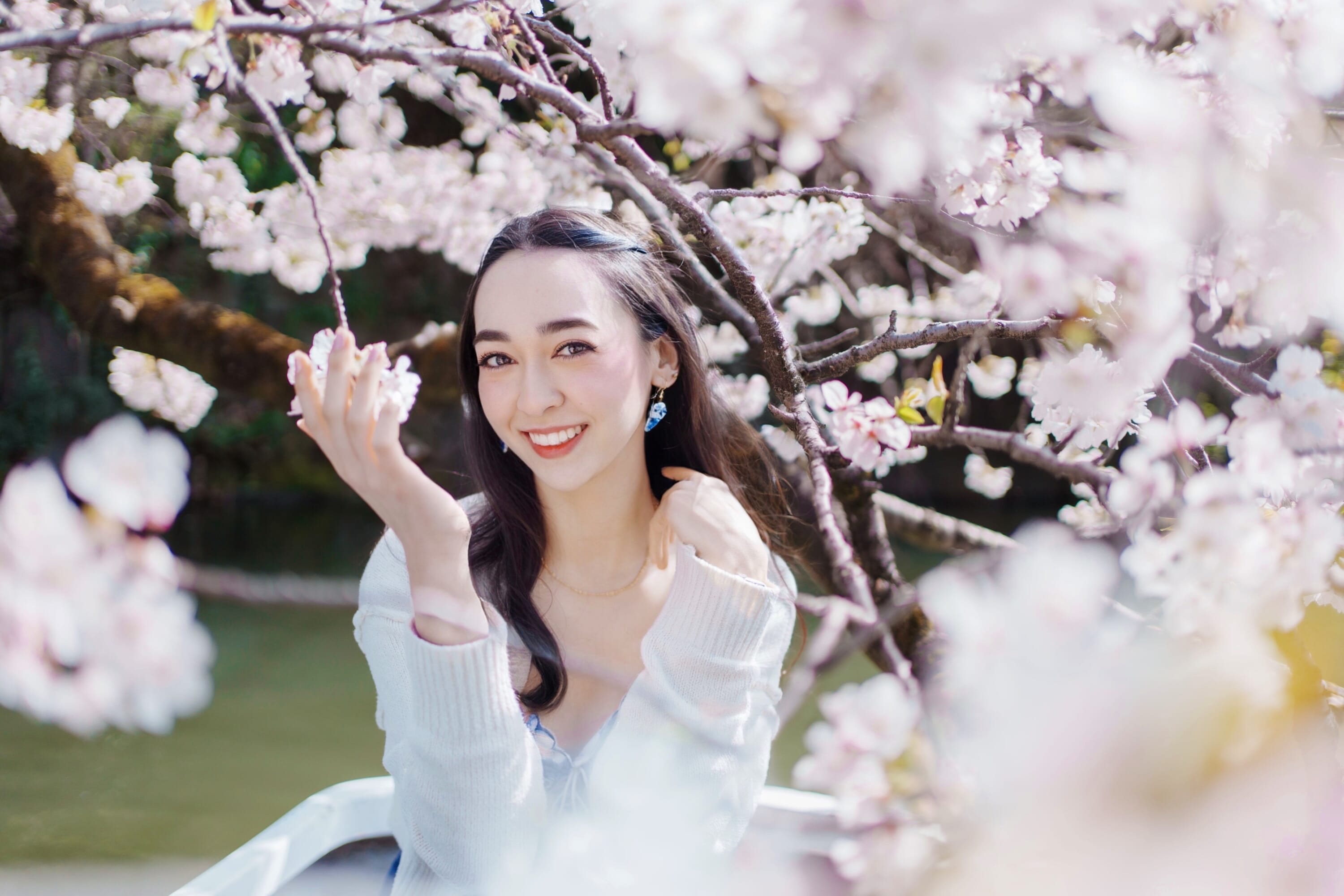 Writer and Miss Cosmo Japan Alina Joan Ito's Perfect Day in Tokyo