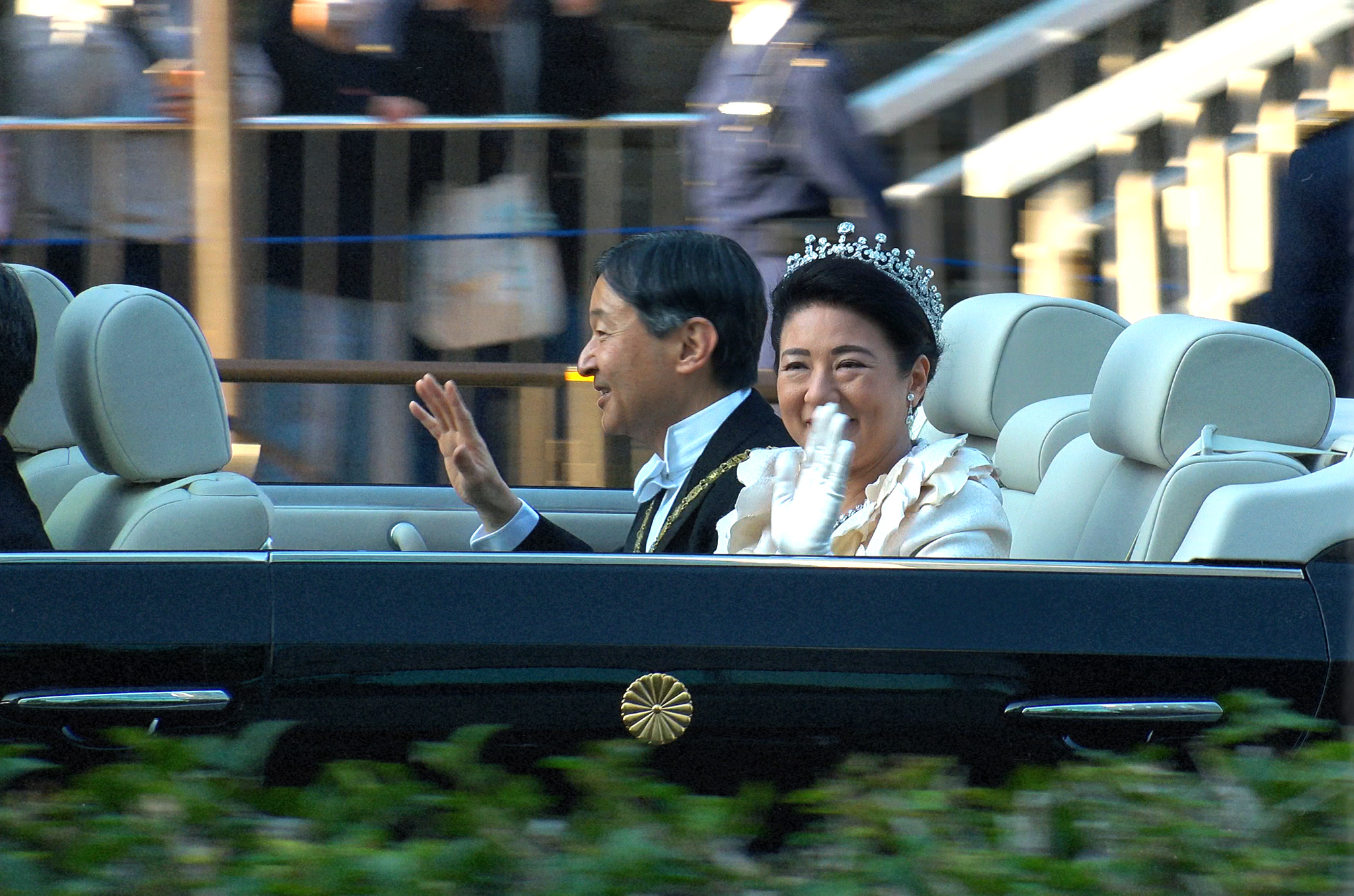 Japan’s Imperial Revision Keeps Women in the Family But Out of Succession